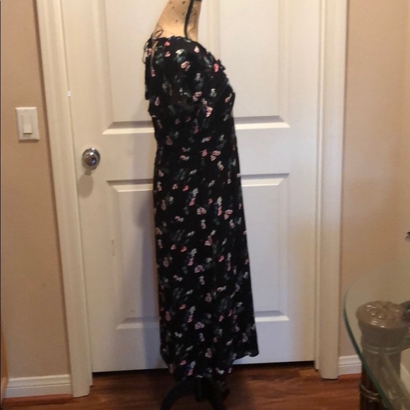 black short sleeve floral print dress - Picture 5 of 6